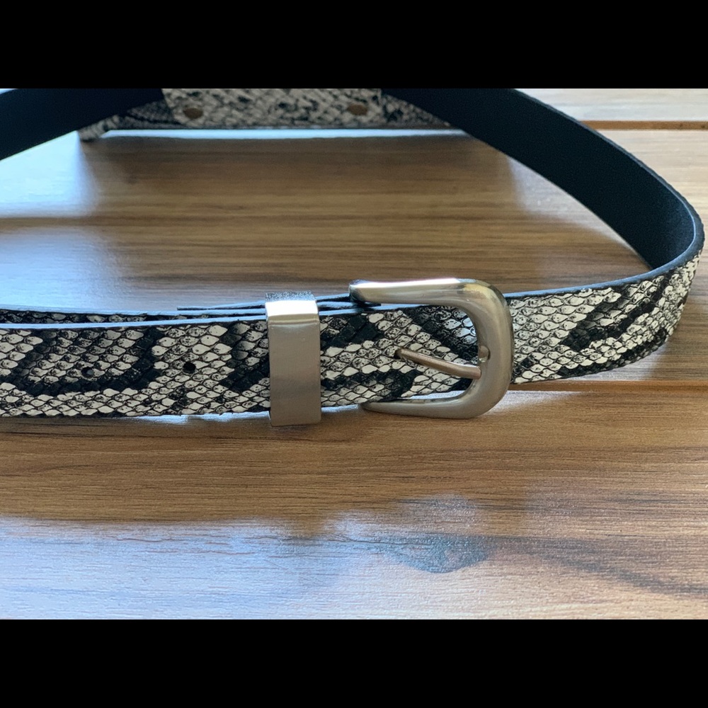 Fanny pack - Picture 2 of 7